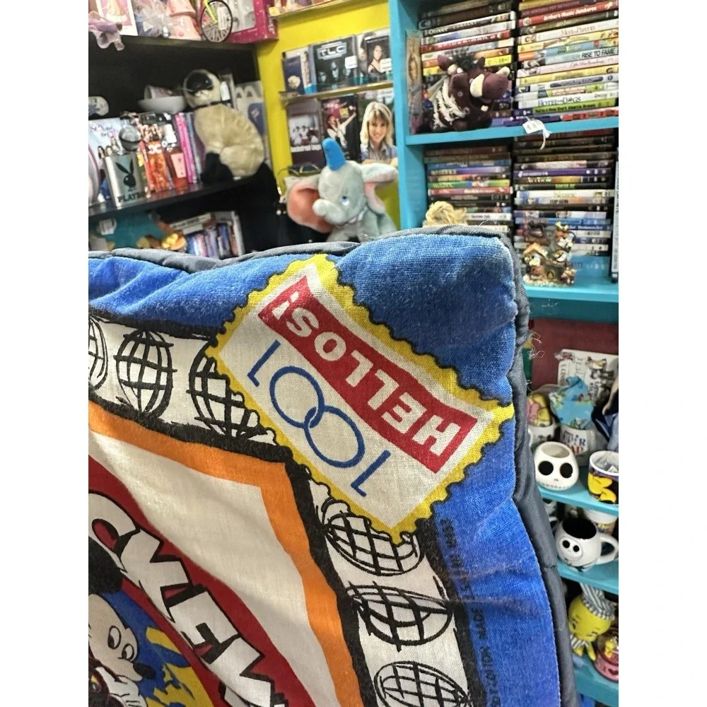 Vintage Mickey's World Tour Pillow‎